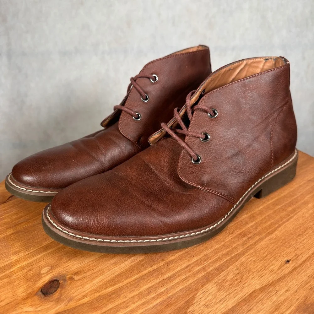 Guess Joey Chukka Boots Mens 9 Brown Good Faux Leather Lace Up Ankle GMJOEYS-R